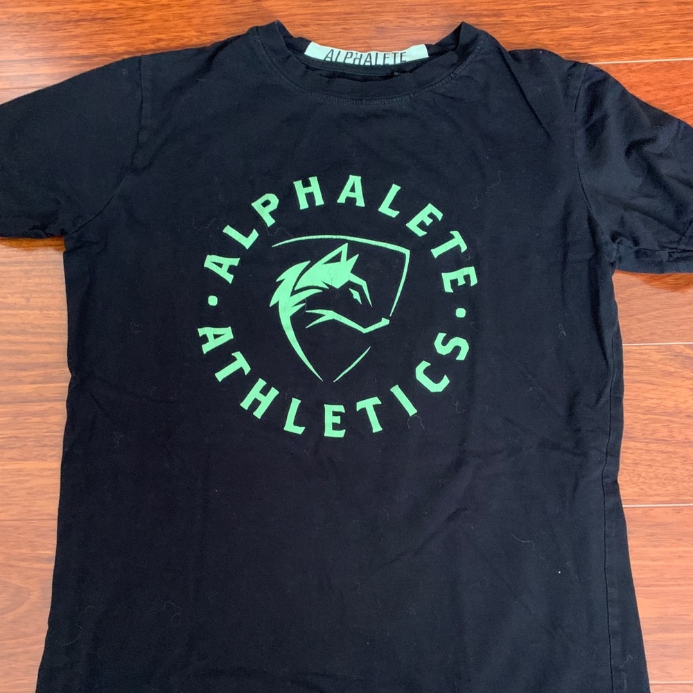 Alphalete Gym shirt